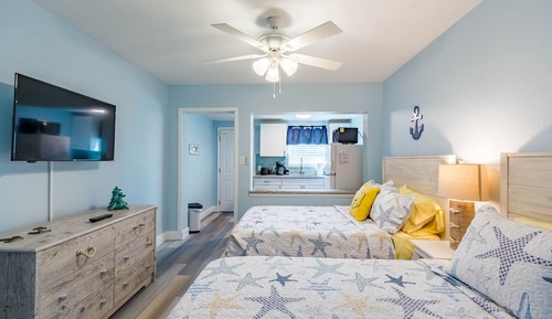 Standard Studio, Multiple Beds, Non Smoking