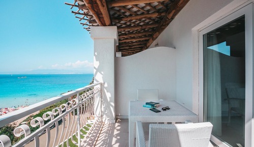 Habitación triple Deluxe, vistas al mar