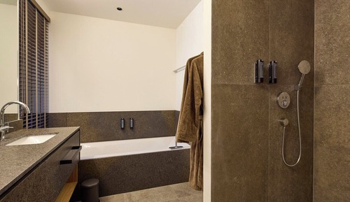 Suite, vistas al lago