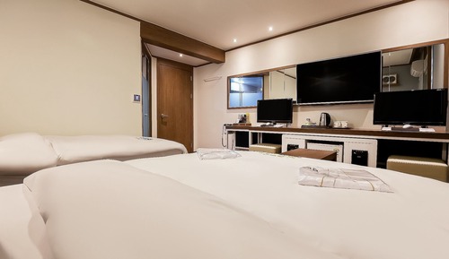 Room (Twin room 2 PC/OTT service bathtub Lo)