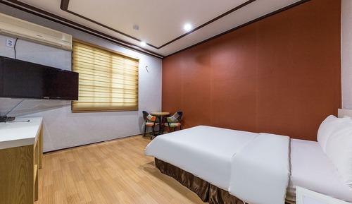 Room (Standard Room (Bed))