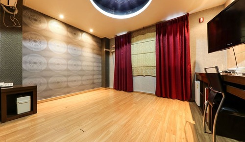 Room (On-dol)