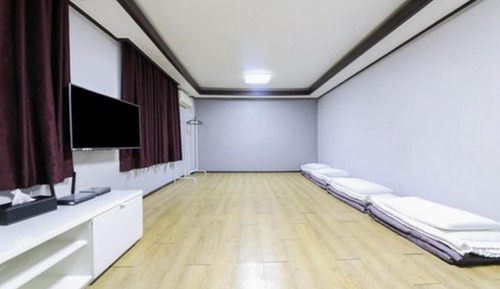 Room (Deluxe-A)