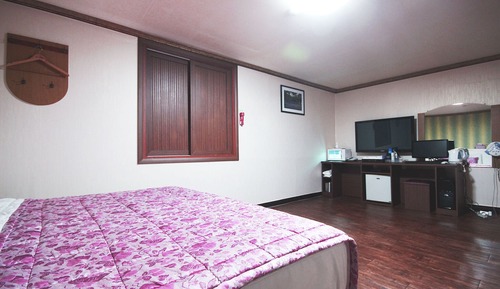 Room (Special Room)