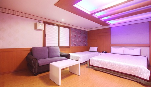Room (Standard twin)