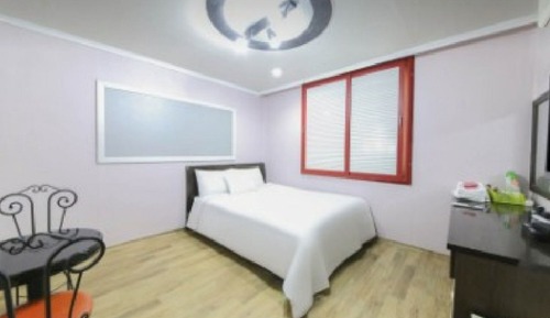 Room (Standard Room)
