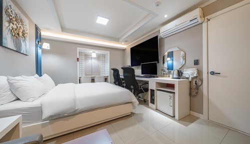 Room (2PC Special Price (Couple Bag PC Netf)