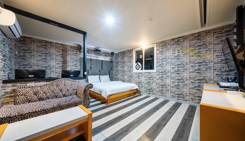 Room (Deluxe room - Concept room (room cool)
