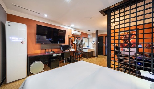 Room (Couple Game Room(2PC PUBG))