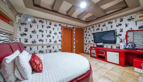 Room (Special Room)