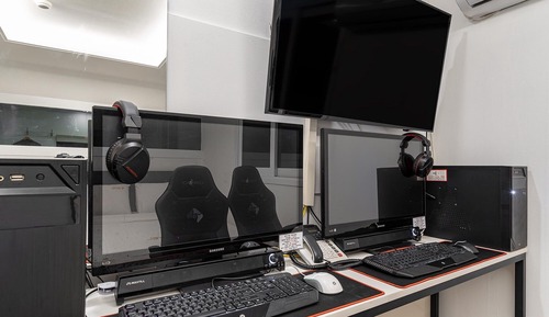 Room (Standard 2PC (Can watch Netflix GTX 9)