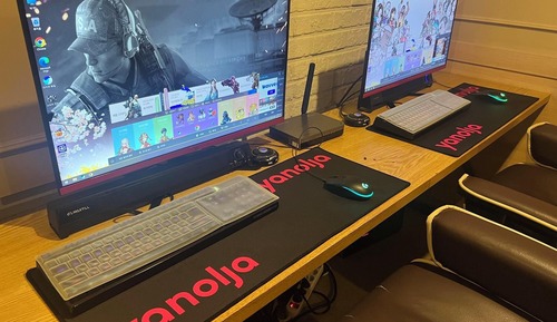 Room (Deluxe Room Couple PC Game Room (TV O)