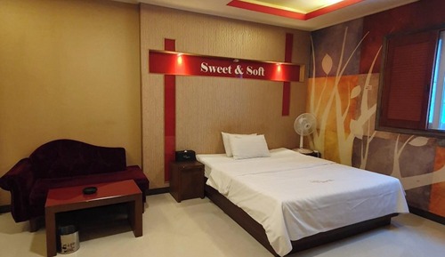 Room (Standard Room)