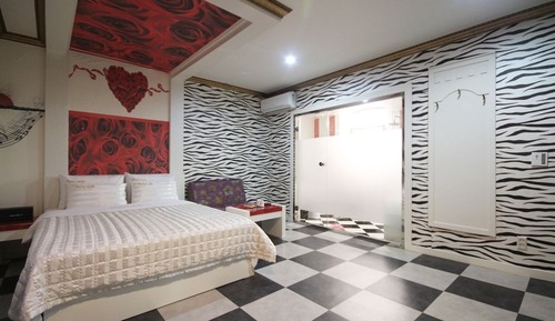 Room (Special Room)