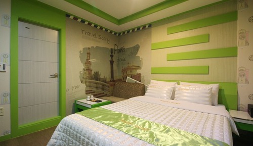 Room (Standard Room)