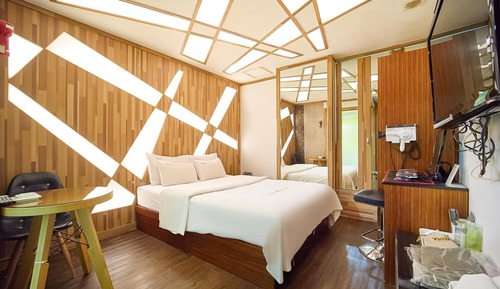 Room (Deluxe (1PC capable of posting bathtu)