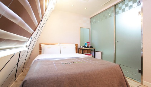 Room (Mini Room I No vehicles)