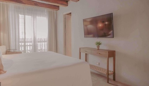 Habitación, 1 cama de matrimonio grande, no fumadores, vistas al patio