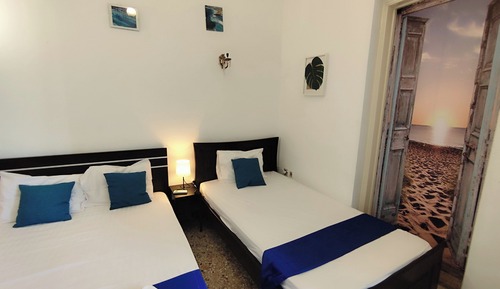 Habitación triple económica