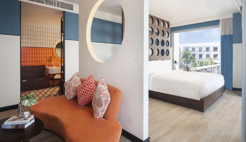 Suite, vistas al mar (Groovy)