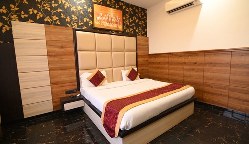 Habitación Deluxe, 1 cama de matrimonio grande, vistas al jardín