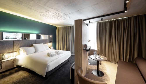 Suite junior, 1 cama de matrimonio grande con sofá cama (Lounge)