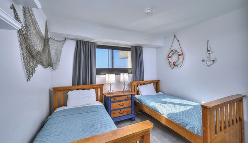 Apartamento, 2 habitaciones, balcón, vistas al mar (Renaissance Tower 514)