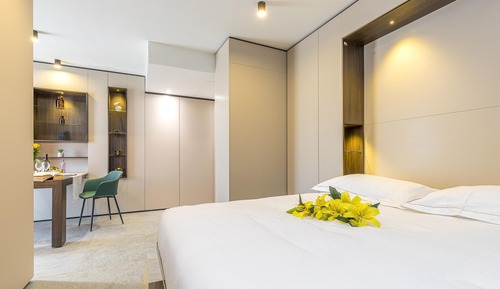 Estudio familiar (ICON H 503 Suite Micro-Living)