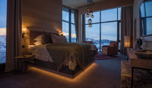 Suite (Panorama)