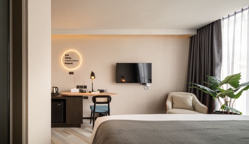 Habitación superior, 1 cama de matrimonio grande, no fumadores, vistas a la ciudad