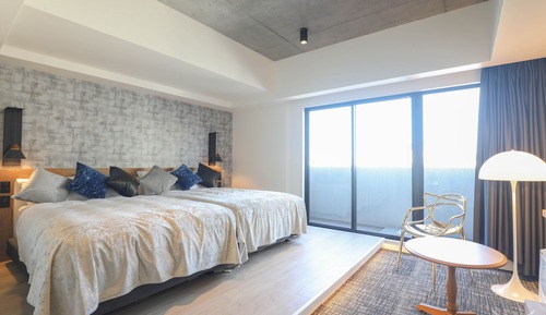 Habitación con 2 camas individuales