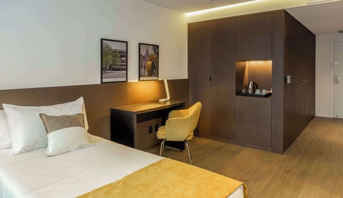 Habitación clásica, 2 camas individuales, vistas a la ciudad