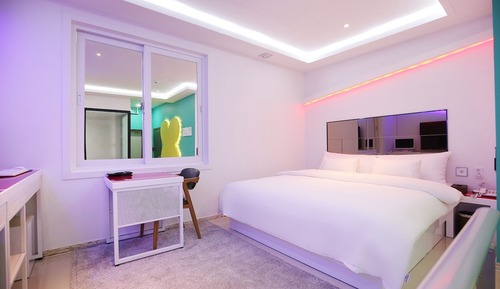 Room (Special Room)