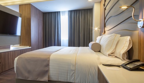 Habitación junior, 1 cama de matrimonio grande, no fumadores, vistas a la ciudad