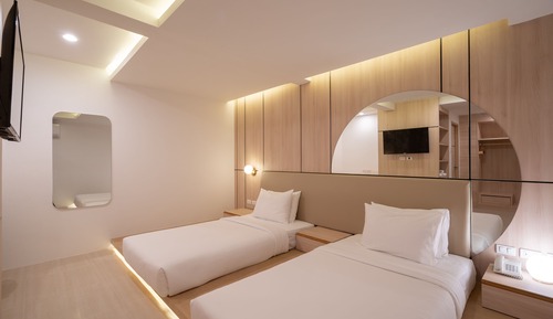 Standard Twin Room - No Window