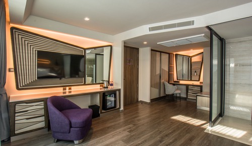 Amethyst Grand Executive