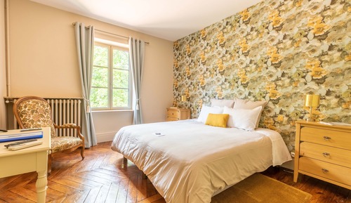 Suite de diseño, baño privado, vistas al jardín (Suite Rozana)