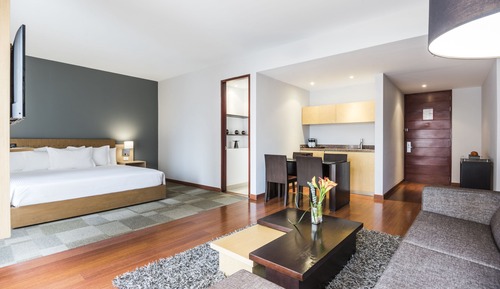 Suite ejecutiva, bañera de hidromasaje