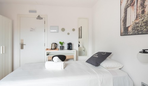 Economy Twin Room