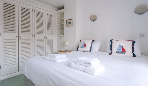 Casa (2 Bedrooms)