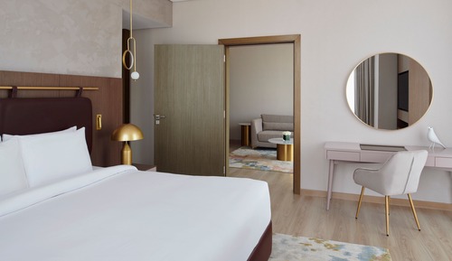 Suite superior, 1 cama de matrimonio grande, vistas a la ciudad