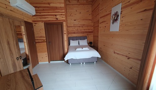 Habitación estándar doble, no fumadores, vistas a la montaña