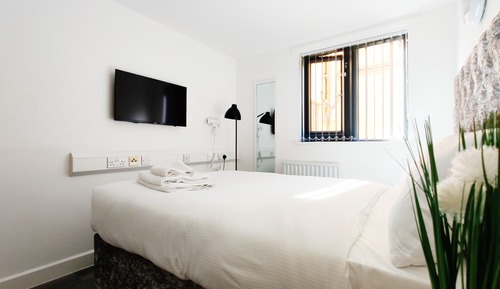 Economy Double Room, 1 Double Bed, Non Smoking, Private Bathroom