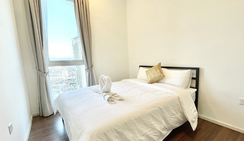 Superior Apartment, 3 Bedrooms, City View
