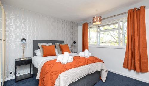 Comfort House, Private Bathroom, Garden View
