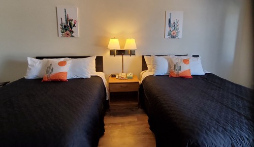 Habitación estándar, 2 camas de matrimonio, no fumadores
