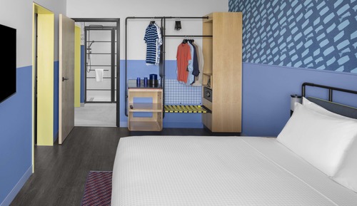 Suite, balcón