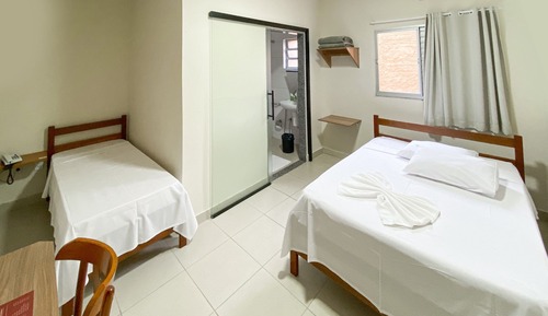 Habitación triple exclusiva, accesible para personas con discapacidad