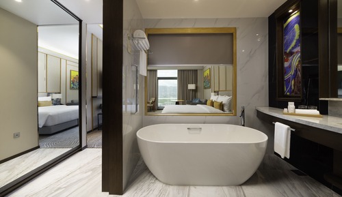 Habitación ejecutiva, 1 cama de matrimonio grande, Acceso al salón del club, vistas a la ciudad