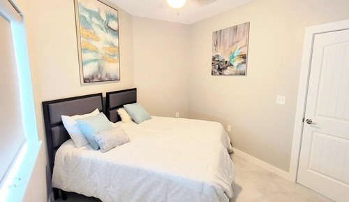 Apartamento, varias camas, balcón, vistas al mar